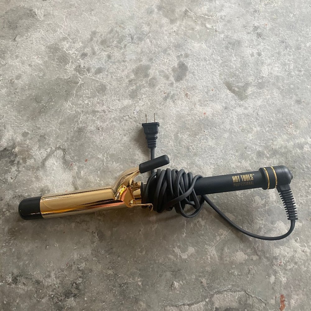 Hot Tools Curling Iron 1 1/4"